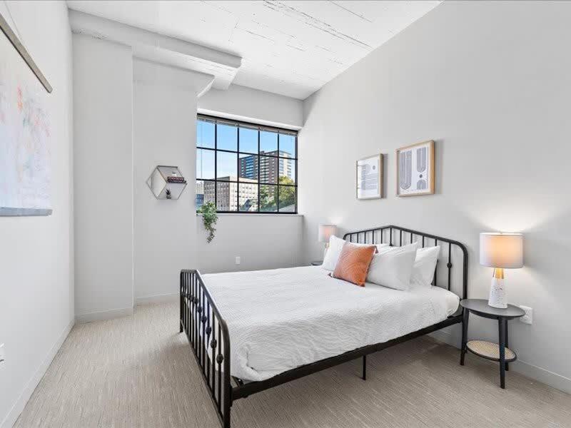 Cozysuites Trendy 1Br, Downtown Pittsburgh Bagian luar foto